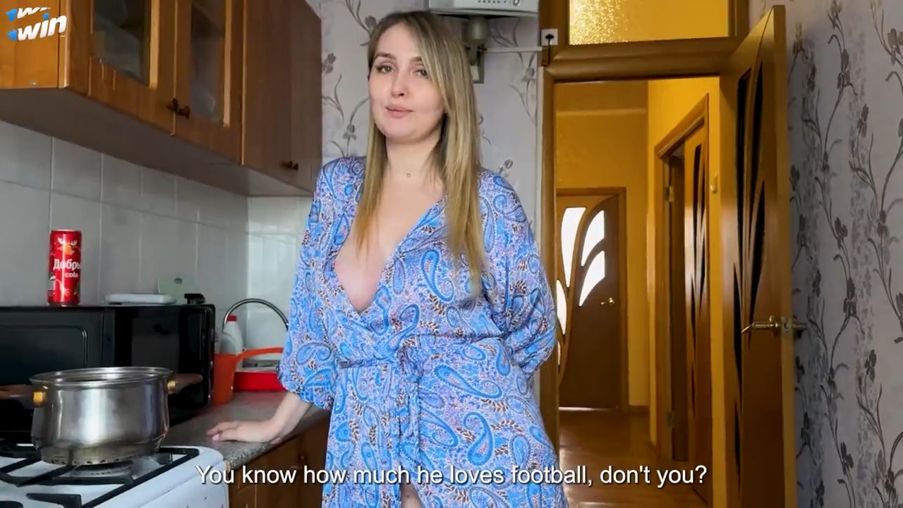 Скачать бесплатно Понравилось трахать мамку друга? Можешь ещё, я без трусиков
